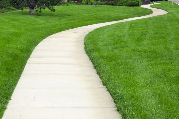 Cost of Cracked Sidewalk Repair in Hendersonville